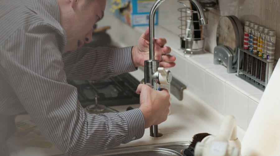 Professional same day plumber in Benton, IA